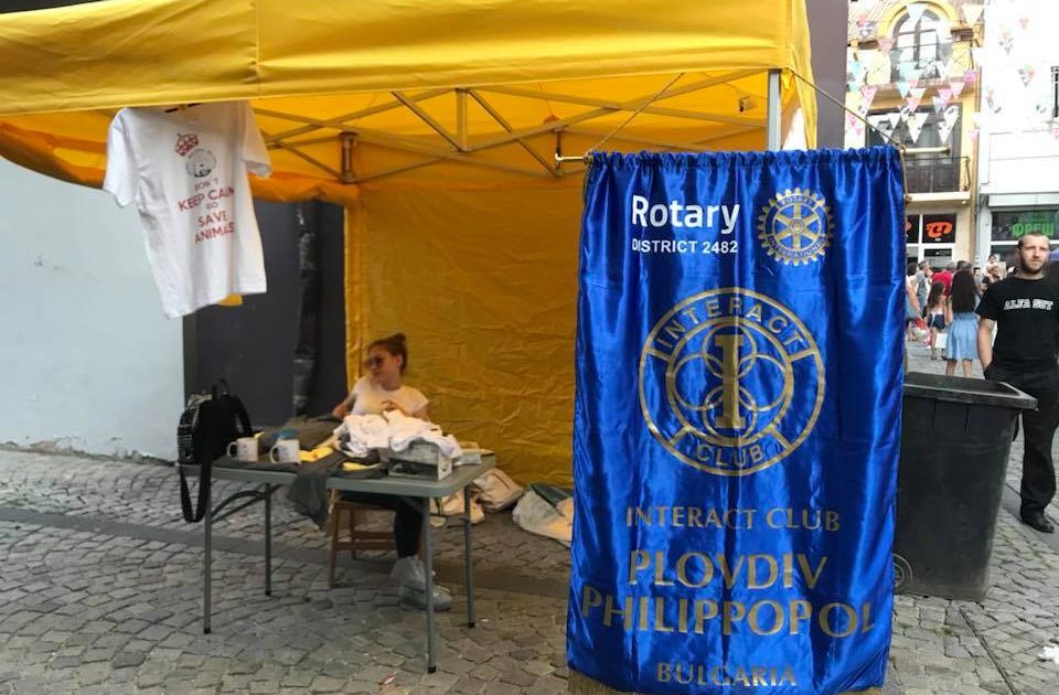 34048612_1651639771619151_1398776092738715648_n